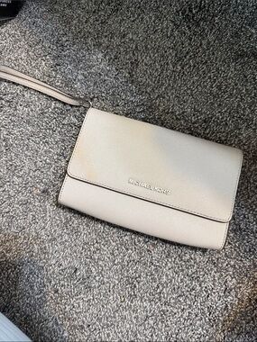 Michael Kors Women's Crossbody Bag in Light Taupe